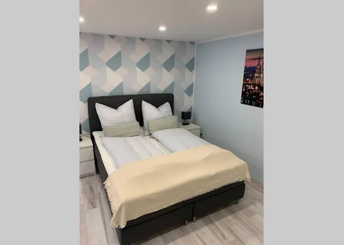 Daire Modern Especially Suited For Business Consultants I Close To Dt, Dhl & Un Campus I Reserved Parking & 